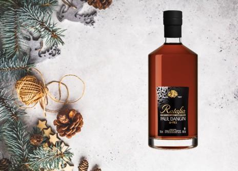 Mise en lumière de notre Ratafia de Champagne